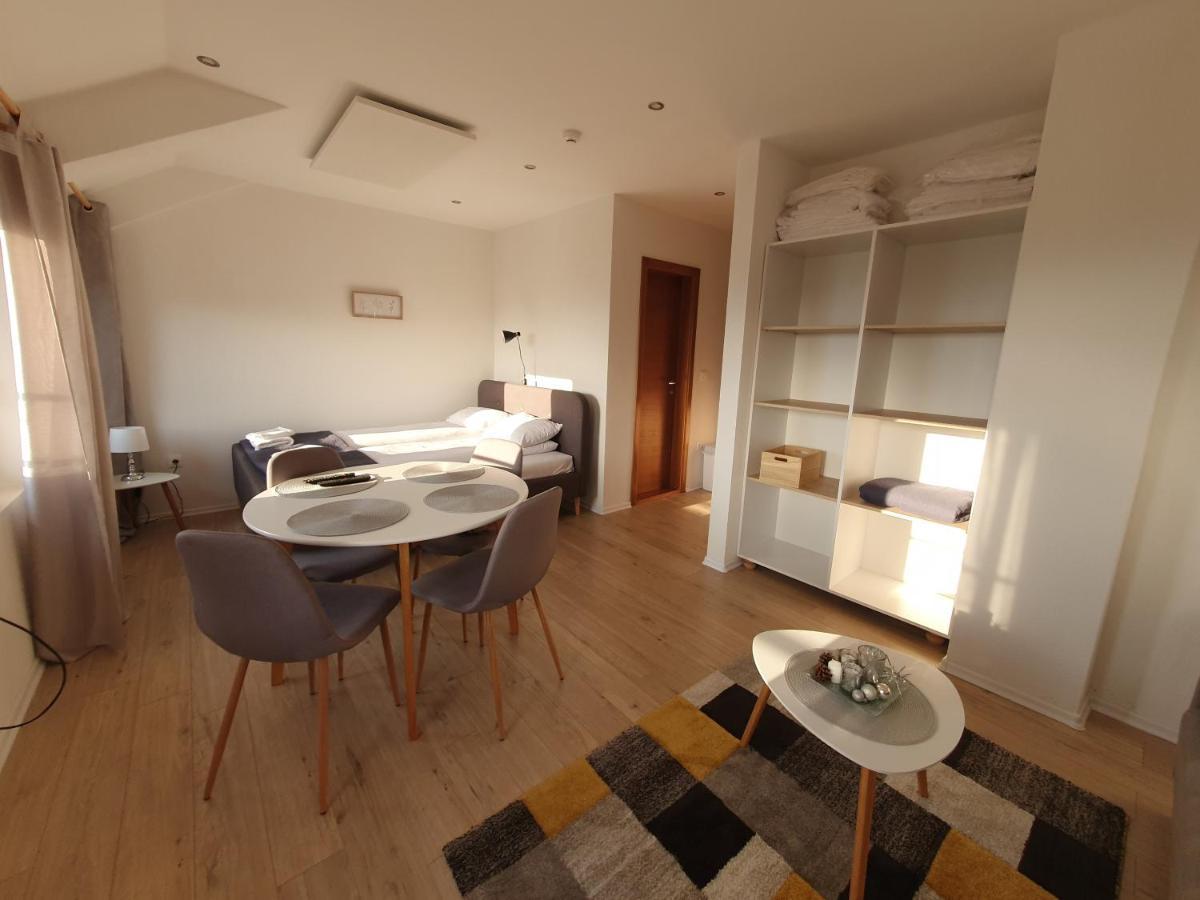 Jelka Apartmani Яхорина Екстер'єр фото