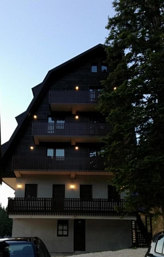 Jelka Apartmani Яхорина Екстер'єр фото